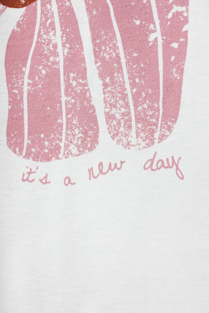 Crowned Free - It's a New Day Tee: 2XL
