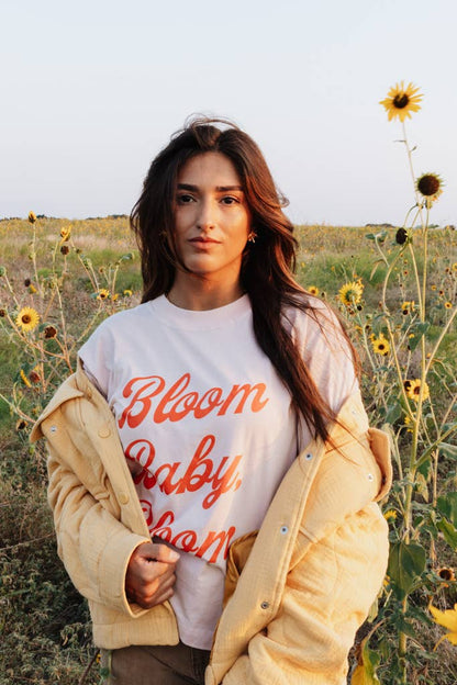 Crowned Free - Bloom Baby Bloom Tee : 2XL