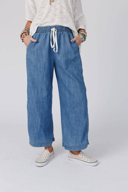 Three Bird Nest - So Comfy Wide Leg Cropped Pant - Denim: L