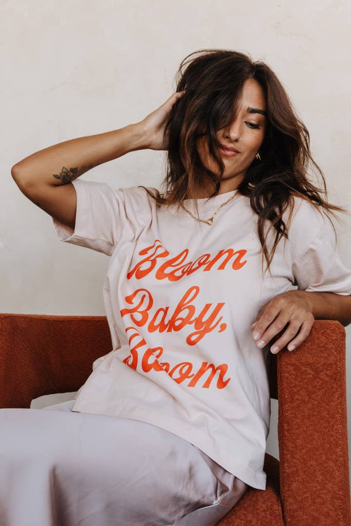 Crowned Free - Bloom Baby Bloom Tee : 2XL