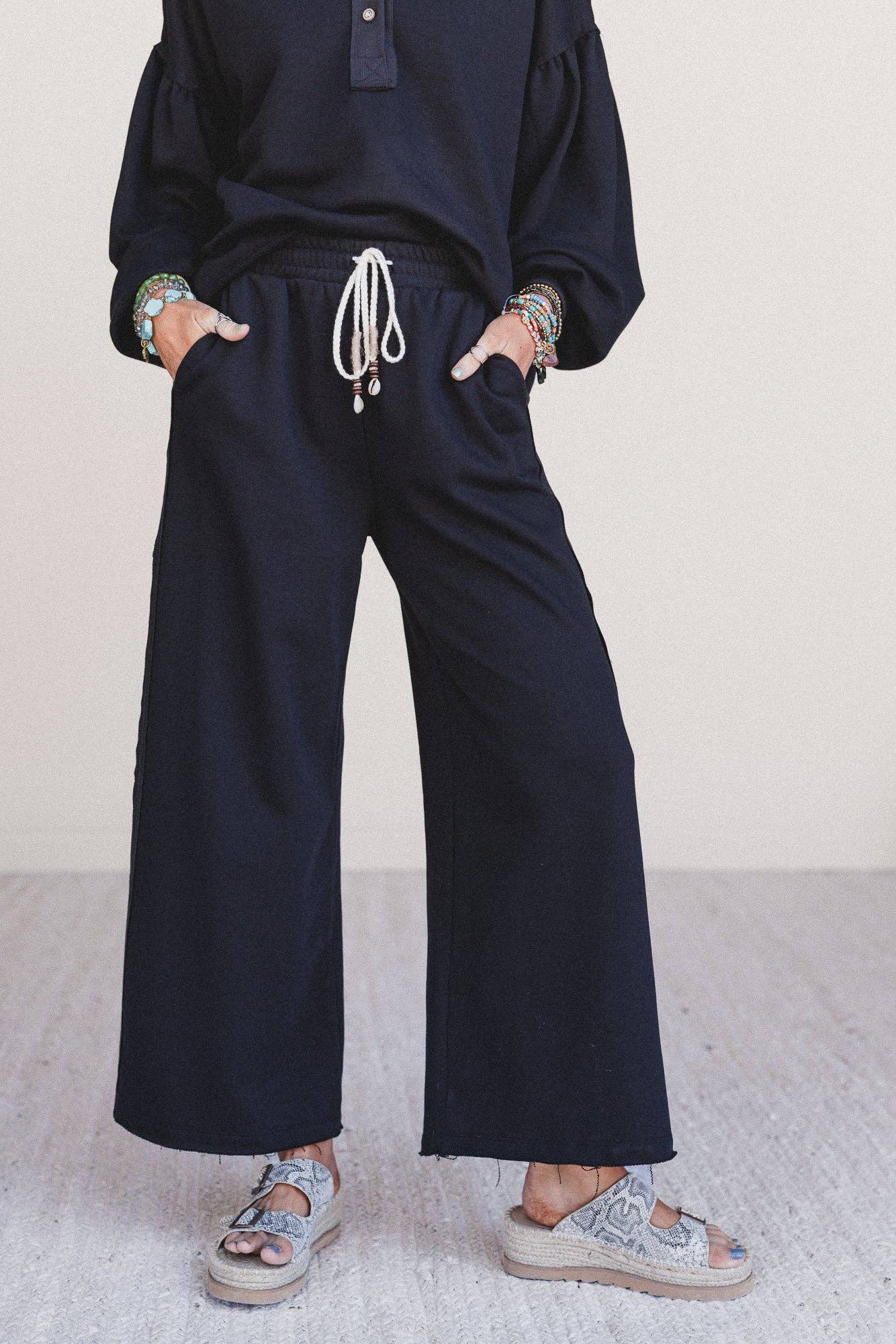 Three Bird Nest - Laid Back Love Pants - Black: Black / L