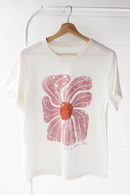 Crowned Free - It's a New Day Tee: 2XL