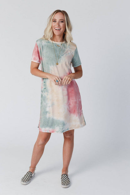 Three Bird Nest - On The Daily Oversized Slit Tee Dress - Tie Dye: XL