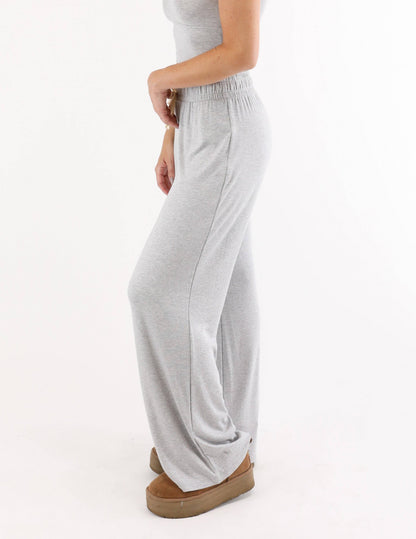 Glyder - Relaxed Straight Leg: Heather Grey: Heather Grey / L